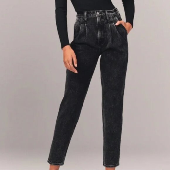 Abercrombie & Fitch Denim - A&F High Rise 80s Mom Jeans